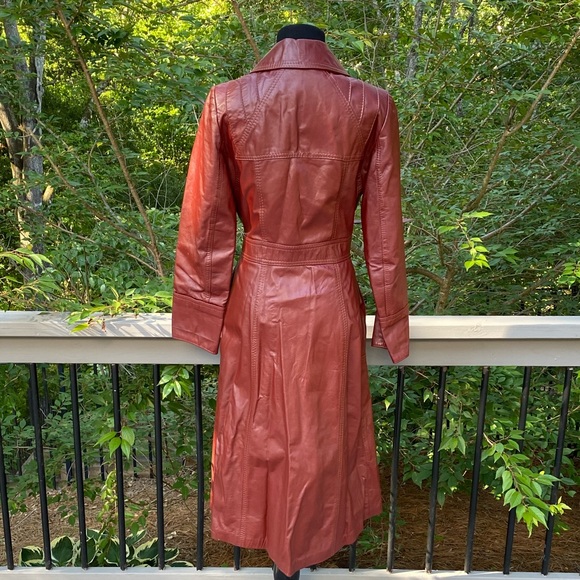 Vintage 70s Leather Tailored Belted Trenchcoat - Picture 3 of 16